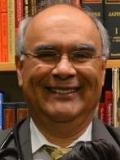 Dr. Vincent Reyes, MD